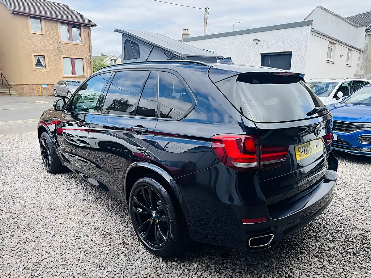 Used 2016 BMW X5 M Sport Black - Interior and Exterior details 4