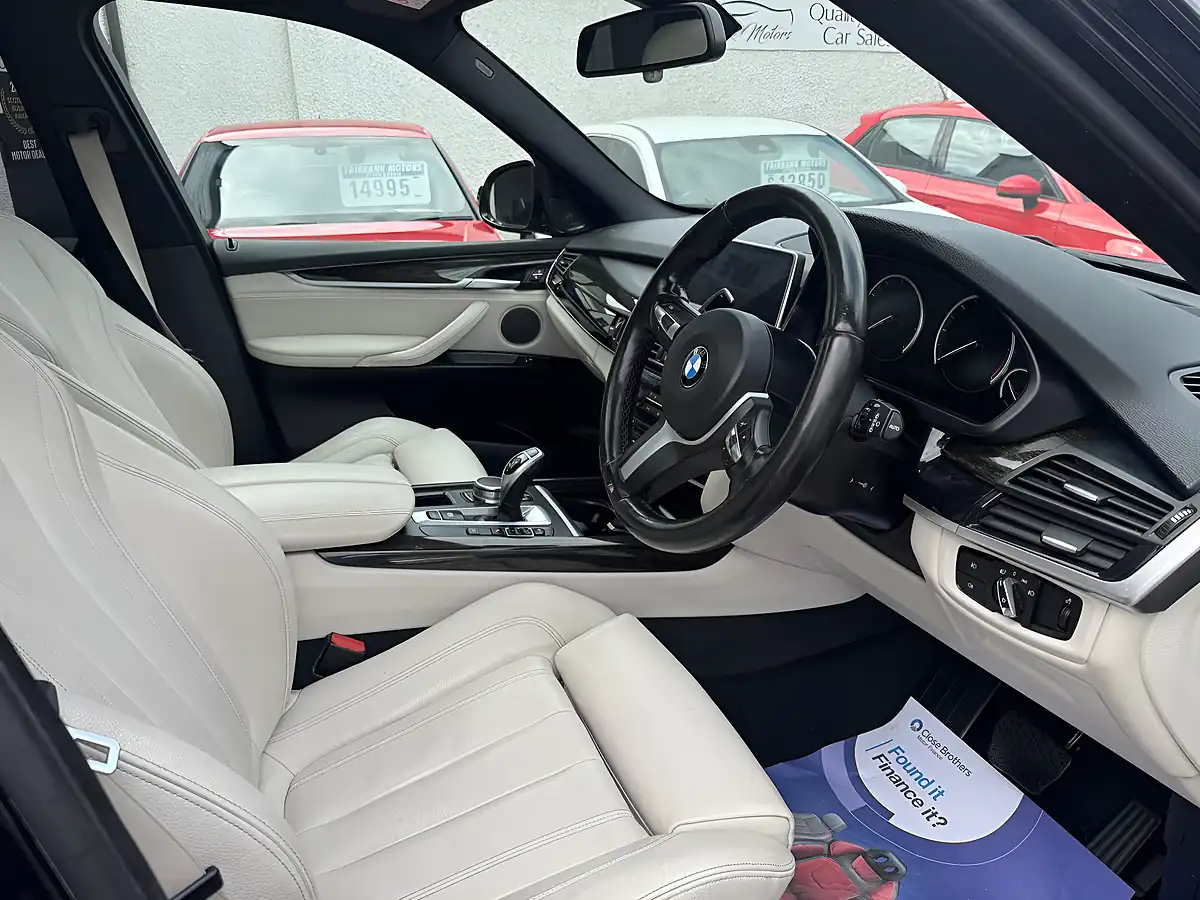 Used 2016 BMW X5 M Sport Black - Interior and Exterior details 5