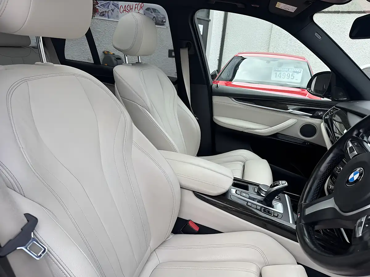 Used 2016 BMW X5 M Sport Black - Interior and Exterior details 6