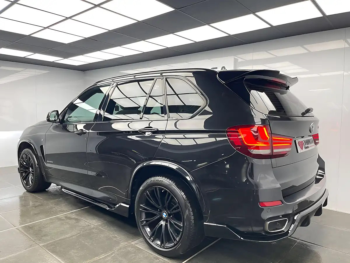 Used 2016 BMW X5 M Sport Black - Interior and Exterior details 16