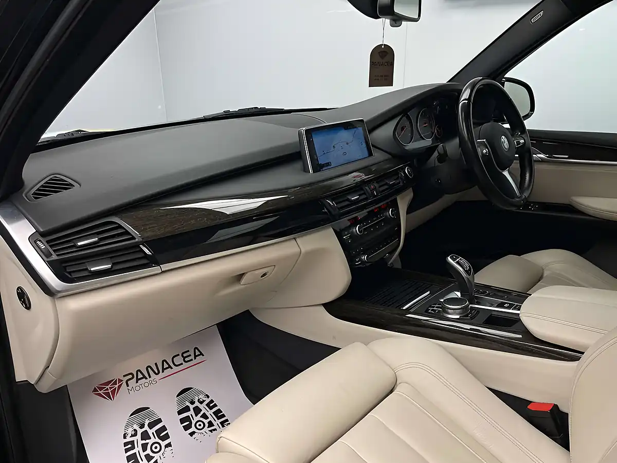Used 2016 BMW X5 M Sport Black - Interior and Exterior details 18