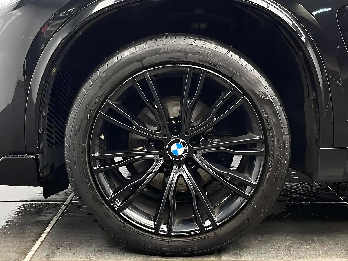 Used 2016 BMW X5 M Sport Black - Interior and Exterior details 20