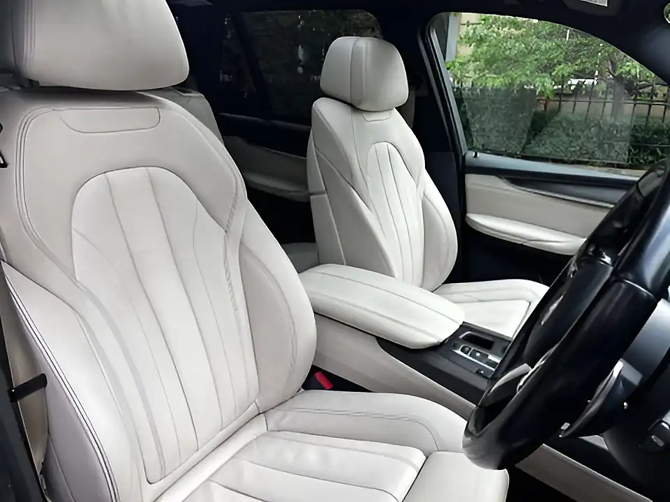 Used 2016 BMW X5 M Sport Black - Interior and Exterior details 18