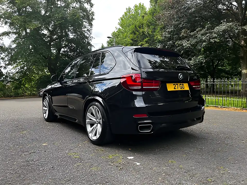 Used 2016 BMW X5 M Sport Black - Interior and Exterior details 3