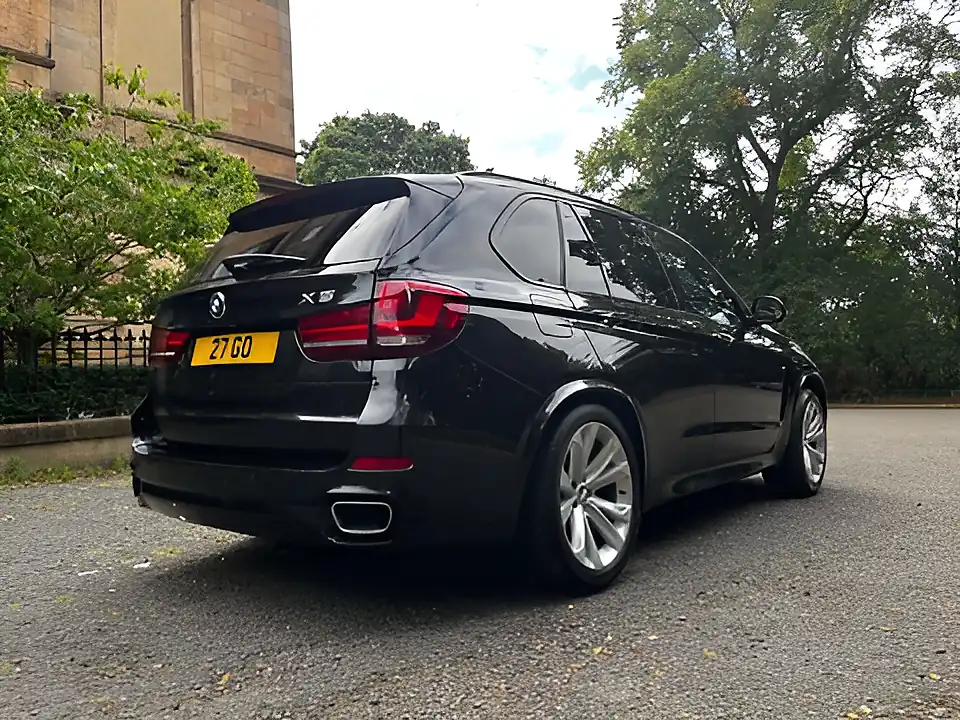 Used 2016 BMW X5 M Sport Black - Interior and Exterior details 7
