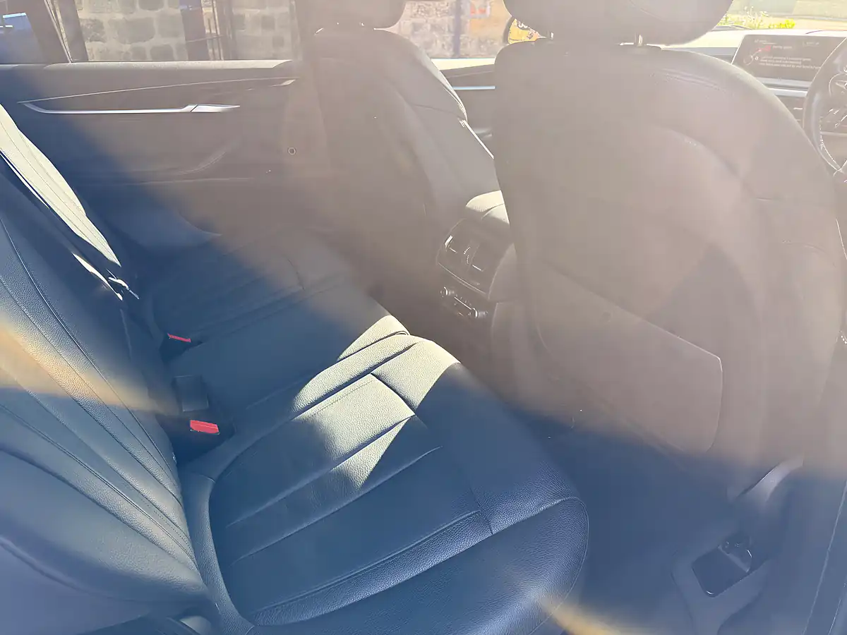 Used 2016 BMW X5 M Sport Black Sapphire - Interior and Exterior details 12