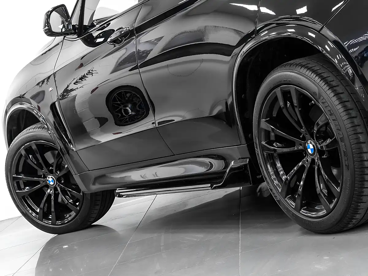 Used 2016 BMW X5 M Sport Black Sapphire - Interior and Exterior details 10