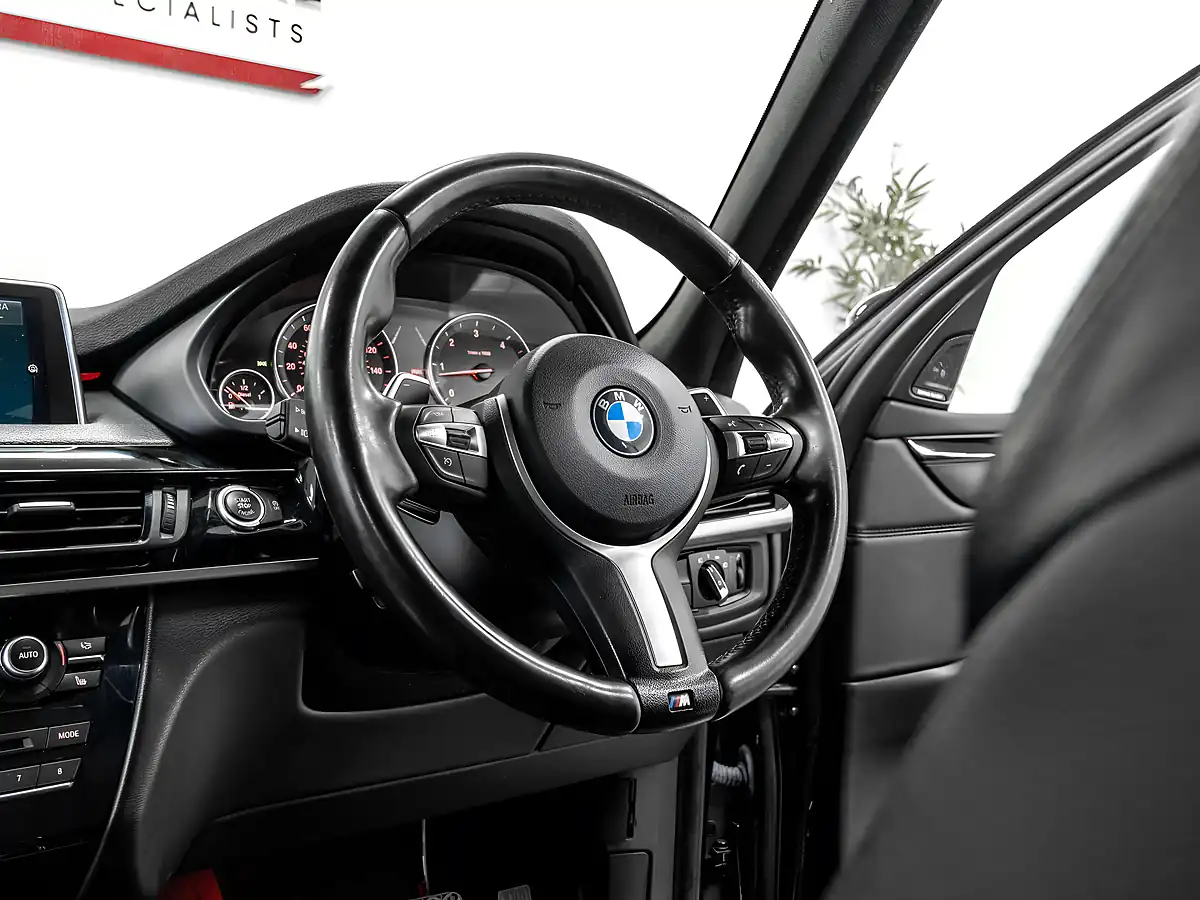 Used 2016 BMW X5 M Sport Black Sapphire - Interior and Exterior details 13