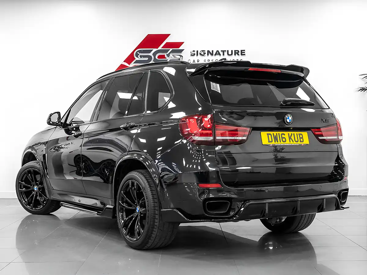 Used 2016 BMW X5 M Sport Black Sapphire - Interior and Exterior details 4