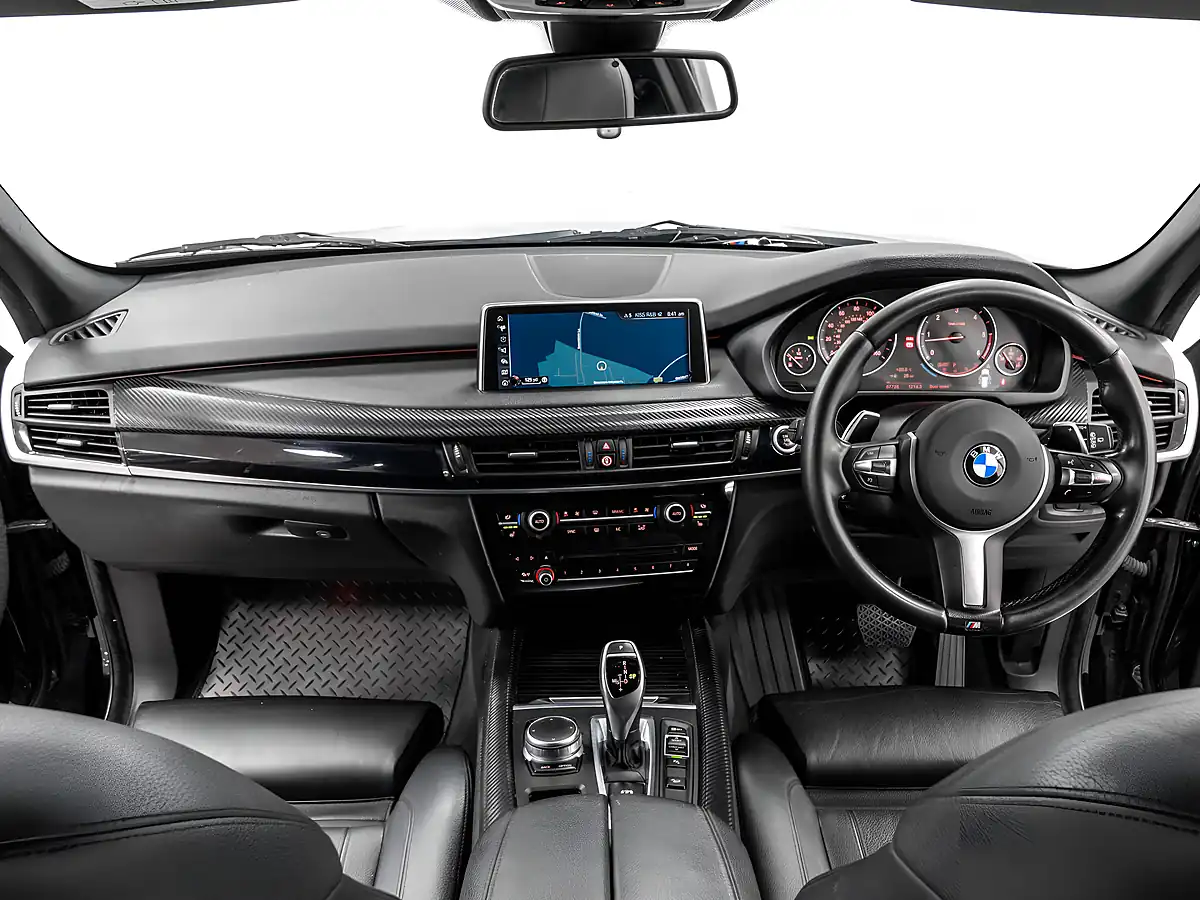 Used 2016 BMW X5 M Sport Black Sapphire - Interior and Exterior details 12