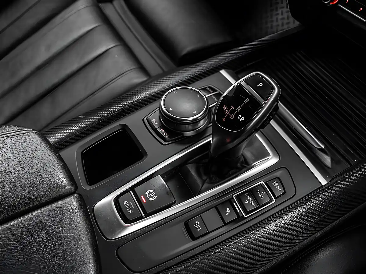 Used 2016 BMW X5 M Sport Black Sapphire - Interior and Exterior details 18