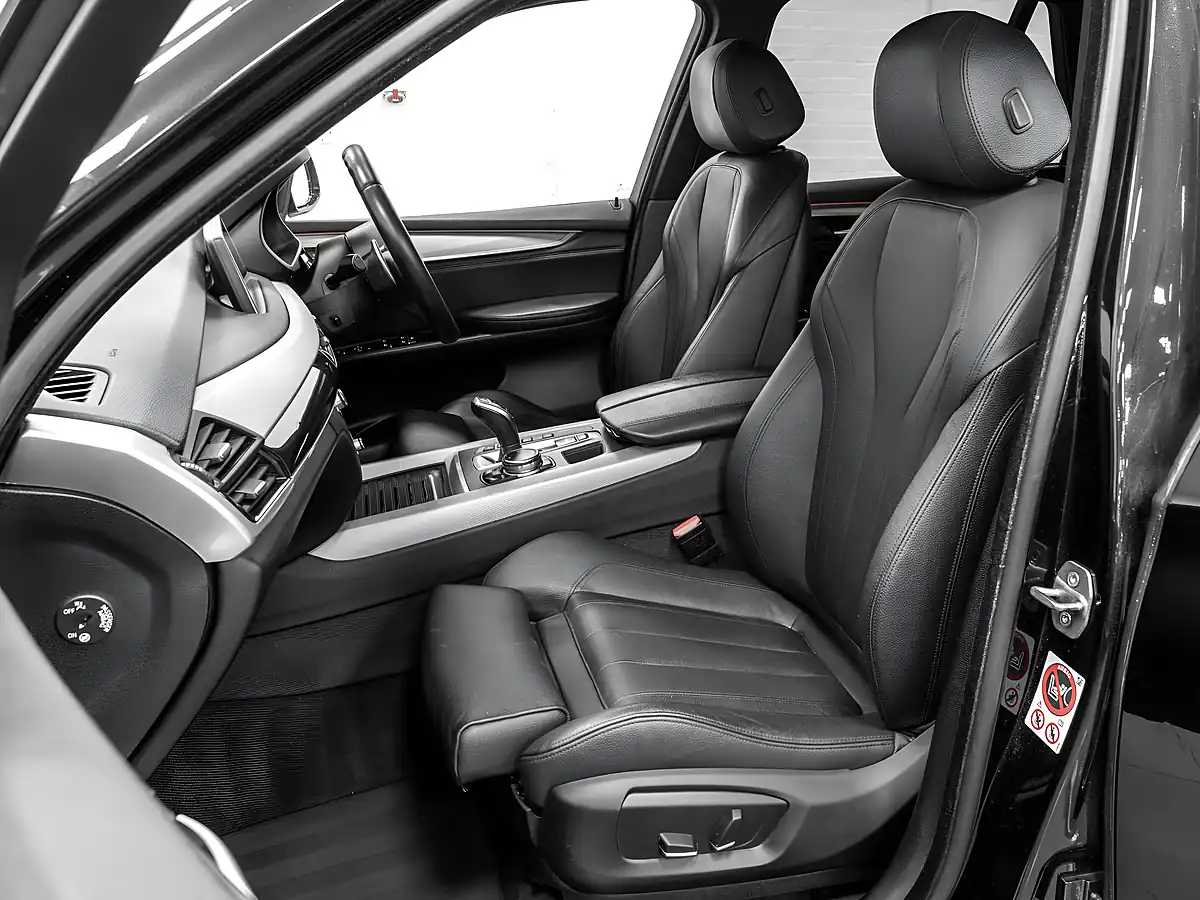 Used 2016 BMW X5 M Sport Black Sapphire - Interior and Exterior details 13