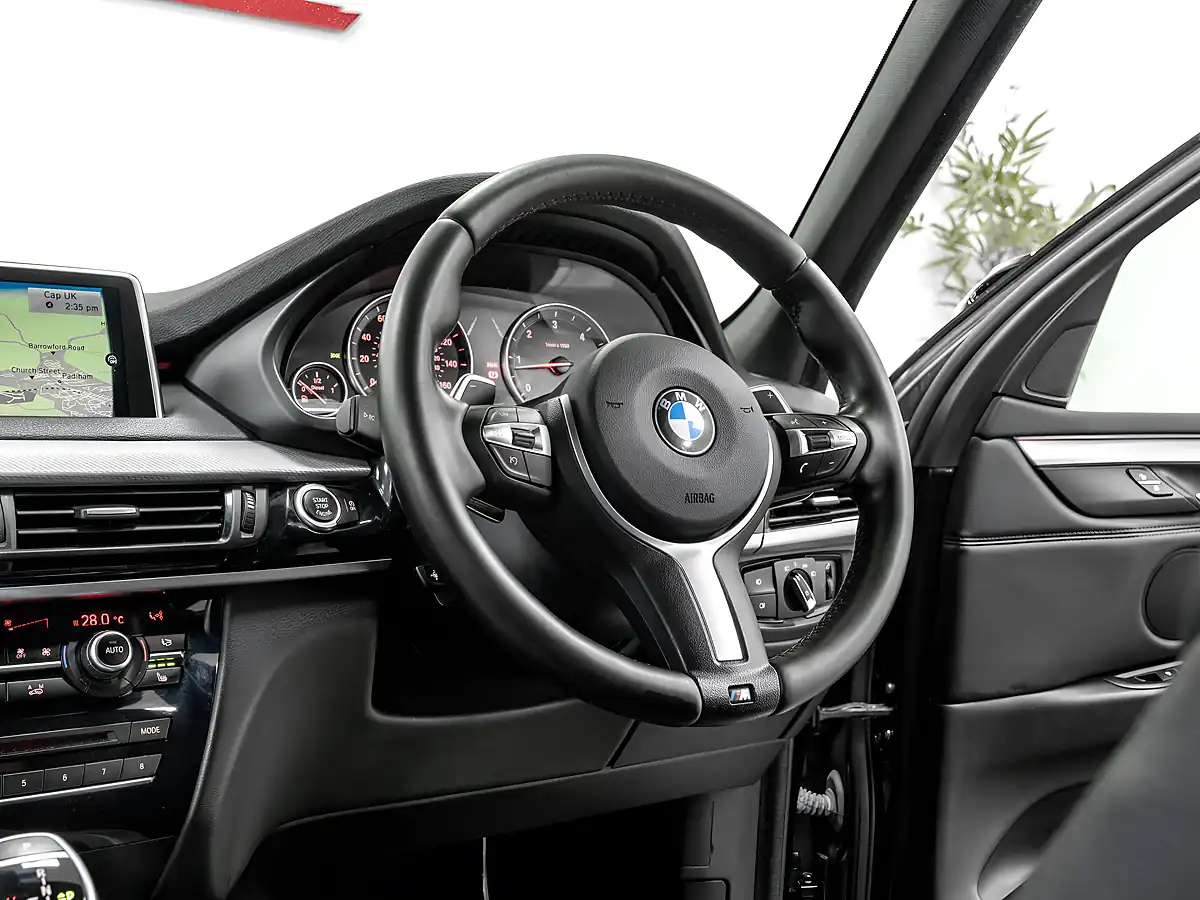 Used 2016 BMW X5 M Sport Black Sapphire - Interior and Exterior details 18