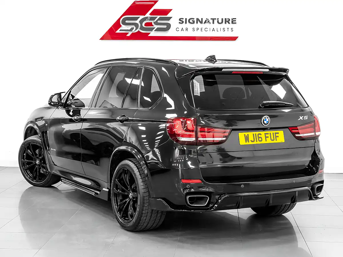 Used 2016 BMW X5 M Sport Black Sapphire - Interior and Exterior details 8