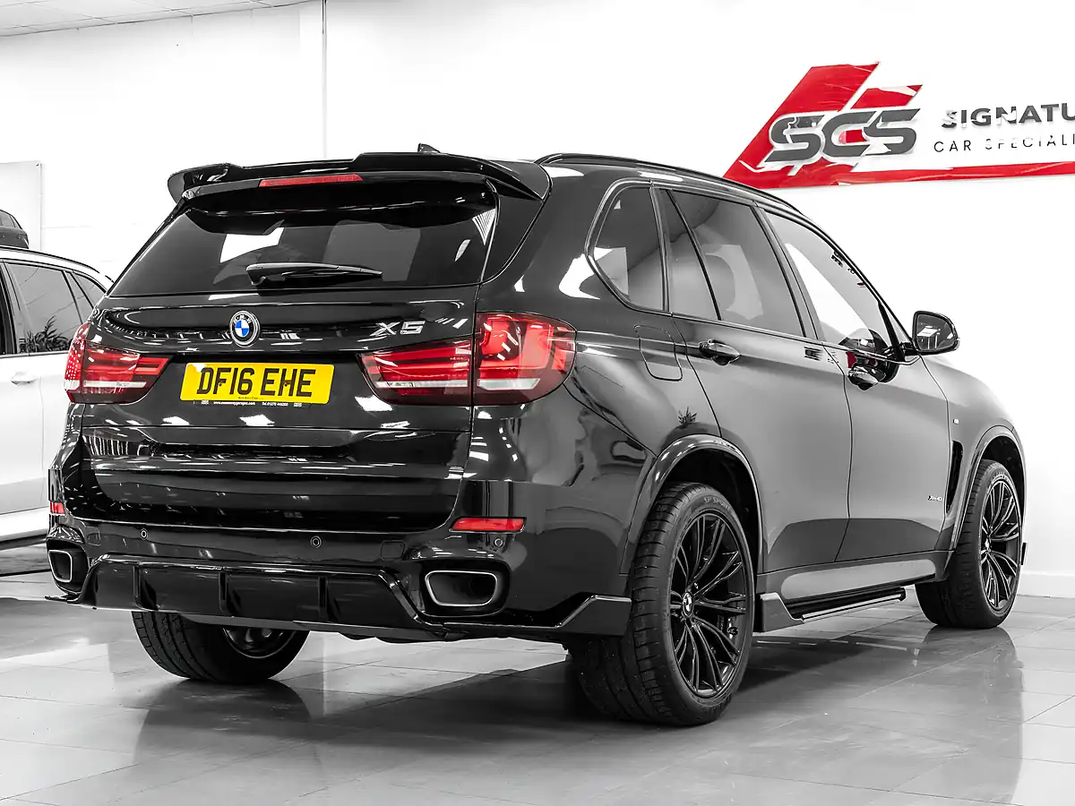Used 2016 BMW X5 M Sport Black Sapphire - Interior and Exterior details 5