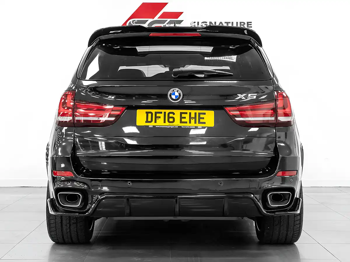 Used 2016 BMW X5 M Sport Black Sapphire - Interior and Exterior details 7
