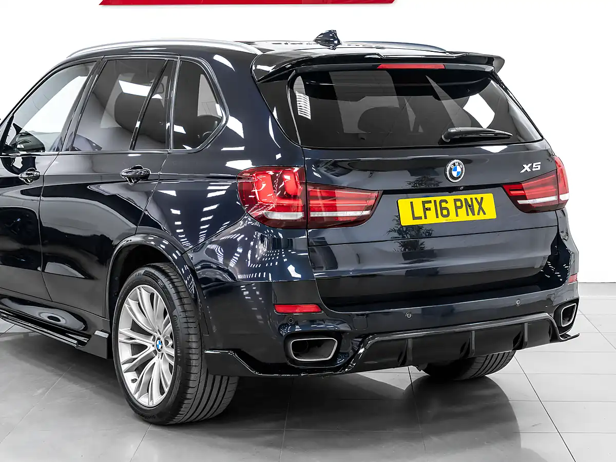Used 2016 BMW X5 M Sport Carbon Black - Interior and Exterior details 10