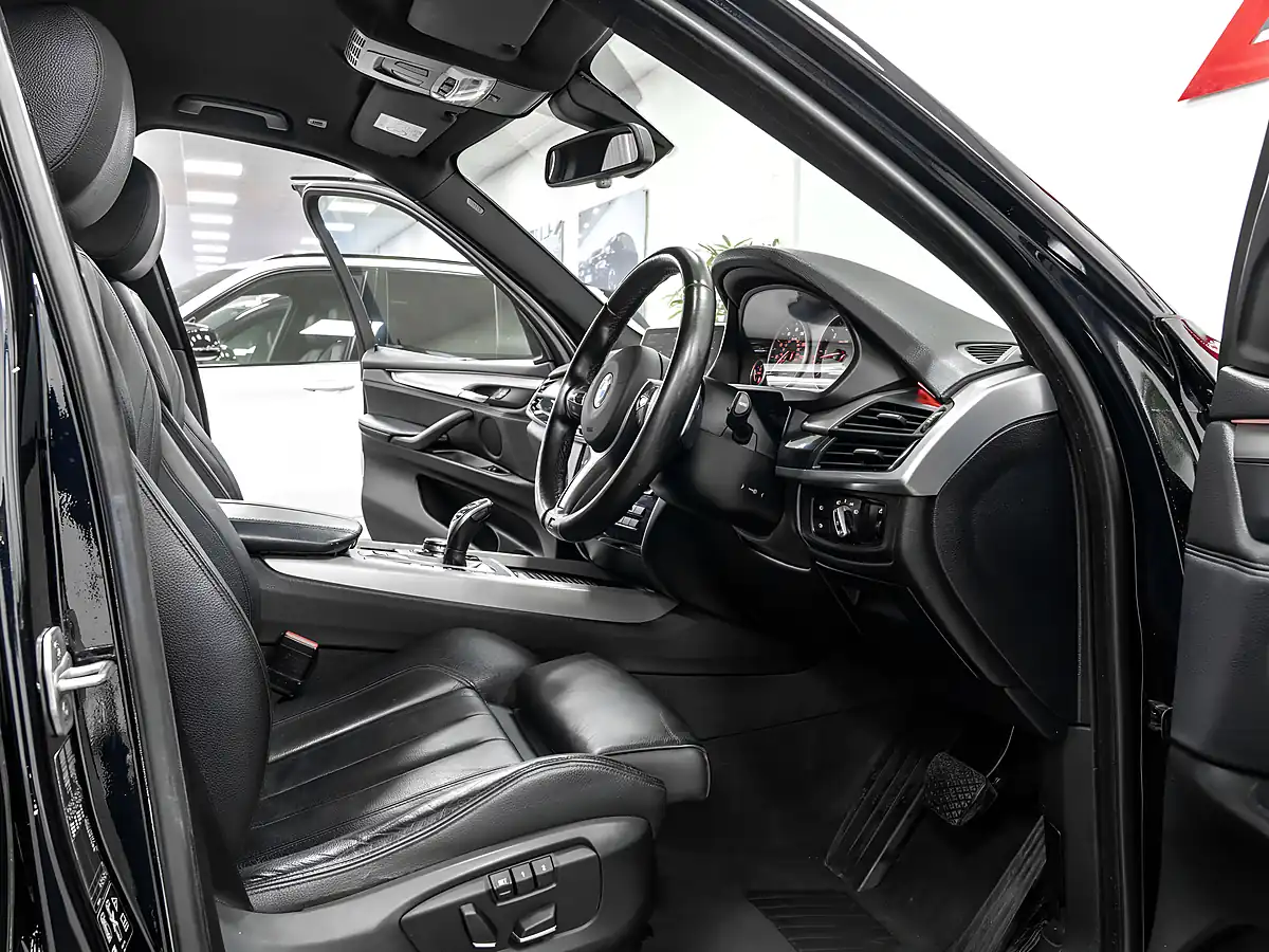 Used 2016 BMW X5 M Sport Carbon Black - Interior and Exterior details 11