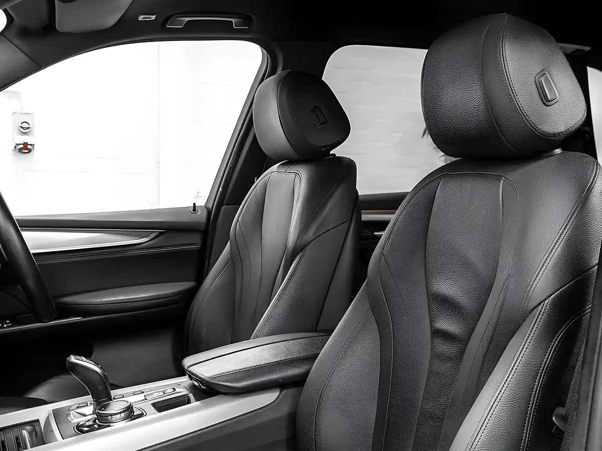 Used 2016 BMW X5 M Sport Carbon Black - Interior and Exterior details 14