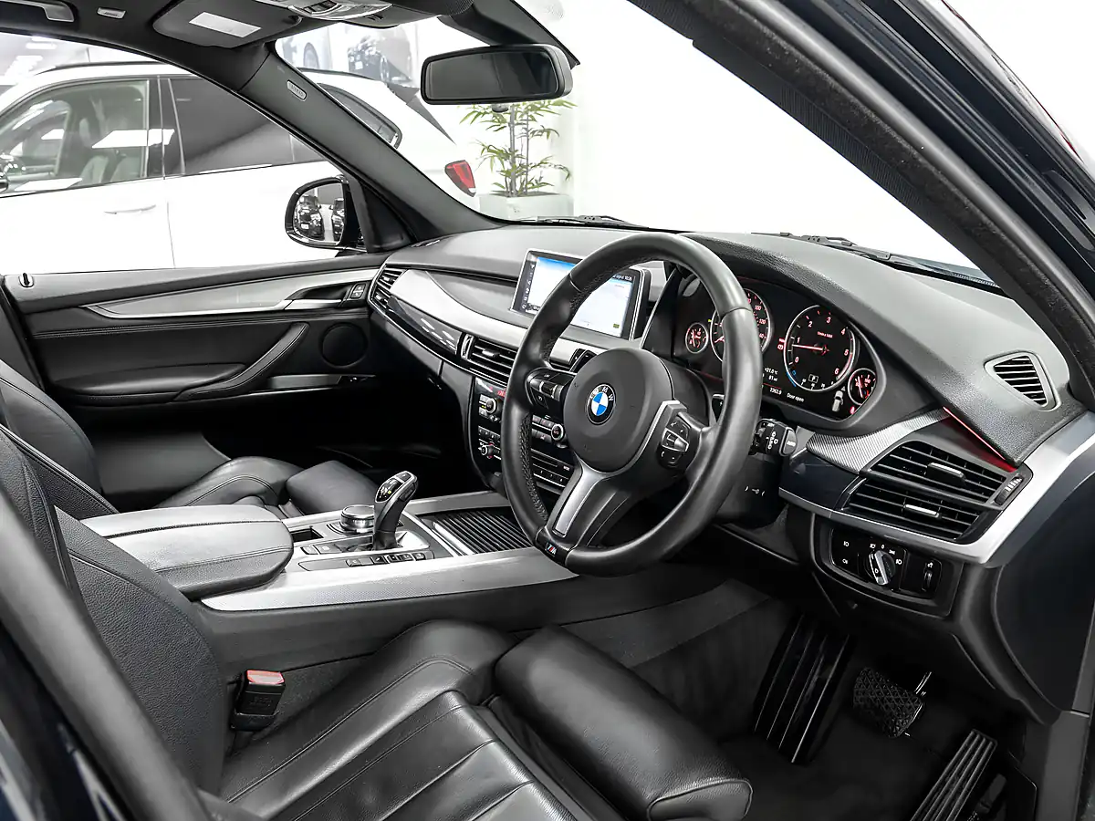 Used 2016 BMW X5 M Sport Carbon Black - Interior and Exterior details 12
