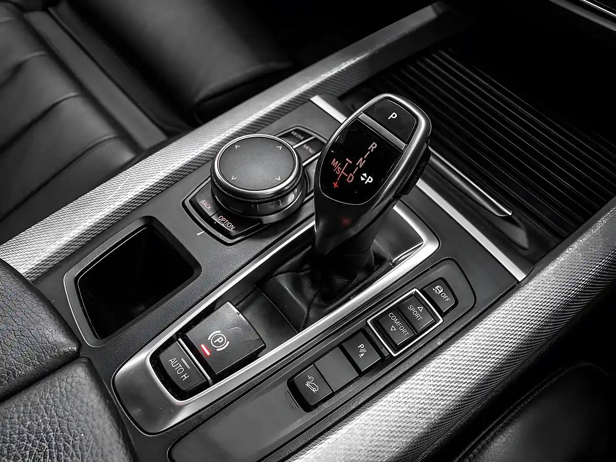 Used 2016 BMW X5 M Sport Carbon Black - Interior and Exterior details 18