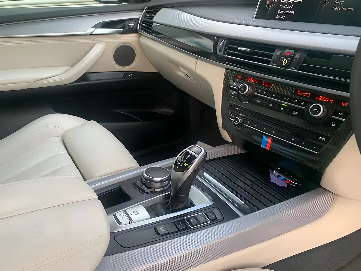 Used 2016 BMW X5 M Sport Grey - Interior and Exterior details 17