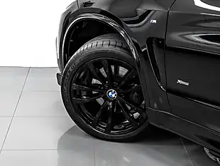 Used 2016 BMW X5 M Sport Sapphire Black - Interior and Exterior details 10