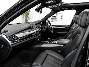 Used 2016 BMW X5 M Sport Sapphire Black - Interior and Exterior details 12