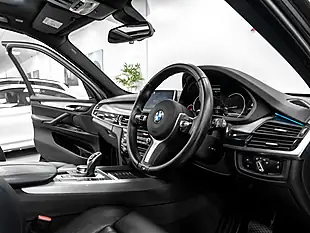 Used 2016 BMW X5 M Sport Sapphire Black - Interior and Exterior details 17