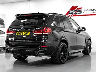 Used 2016 BMW X5 M Sport Sapphire Black - Interior and Exterior details 4