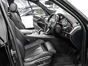 Used 2016 BMW X5 M Sport Sapphire Black - Interior and Exterior details 11