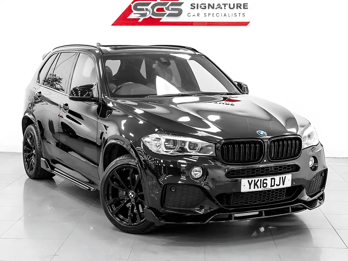 Used 2016 BMW X5 M Sport Sapphire Black - Interior and Exterior details 7
