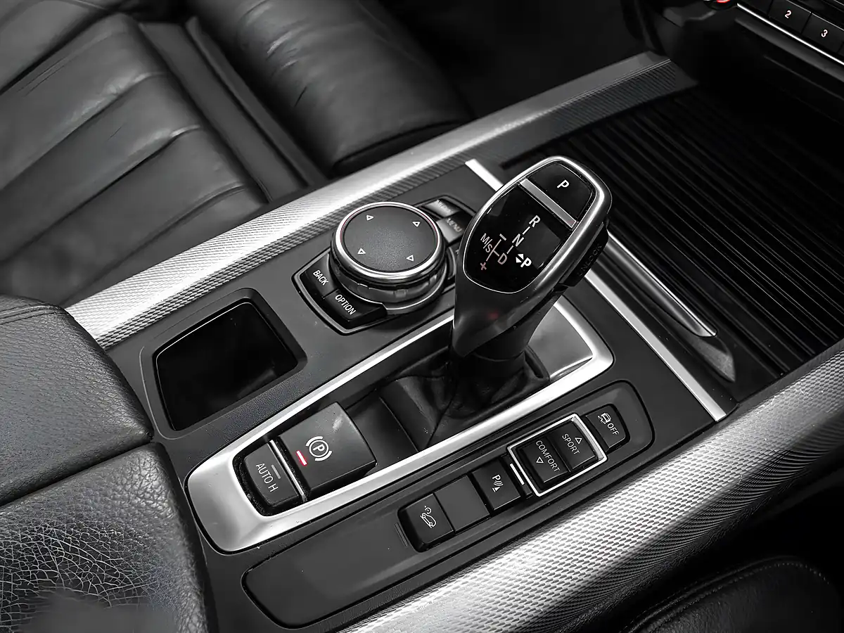 Used 2016 BMW X5 M Sport Space Grey - Interior and Exterior details 18
