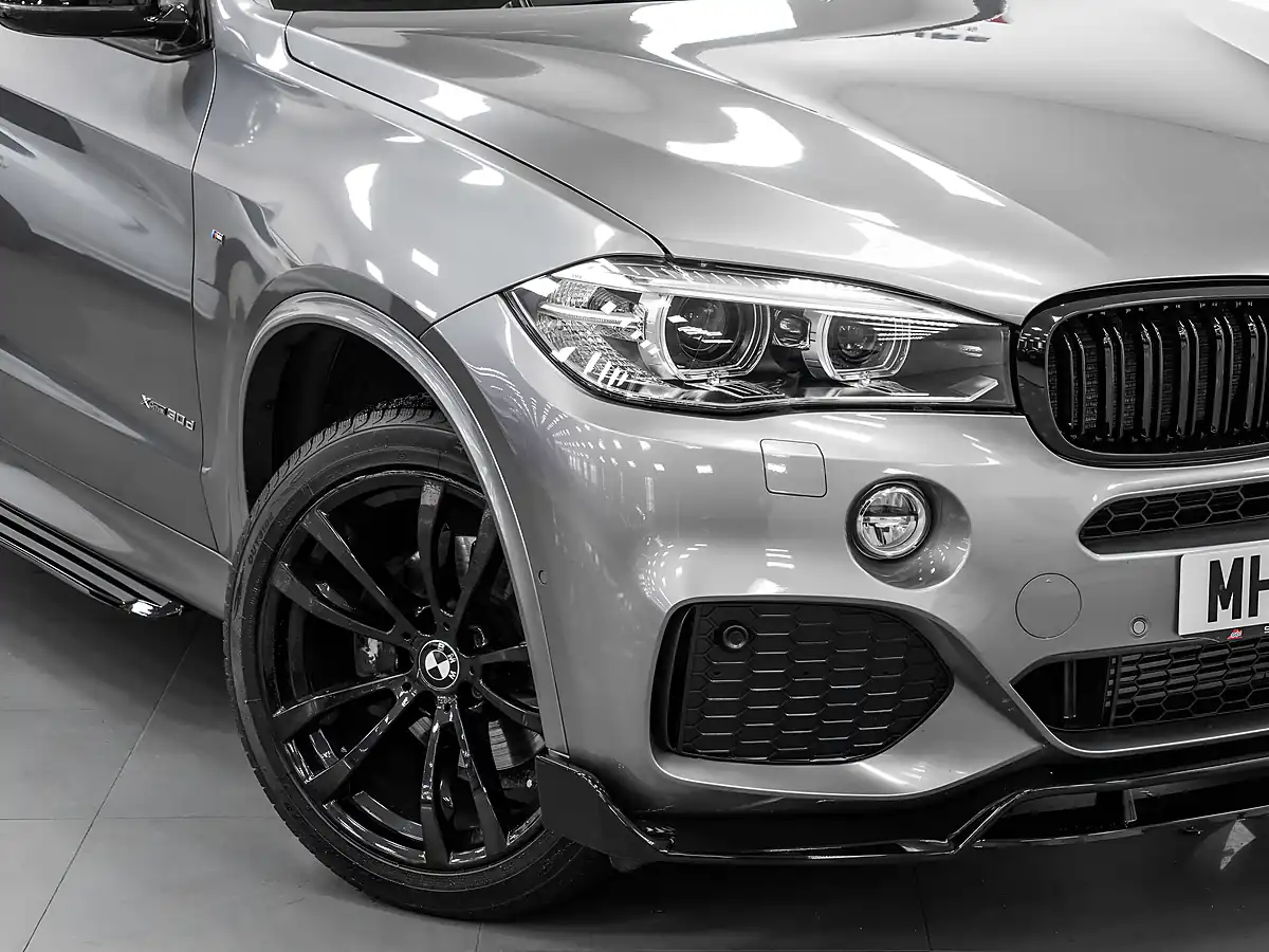 Used 2016 BMW X5 M Sport Space Grey - Interior and Exterior details 10