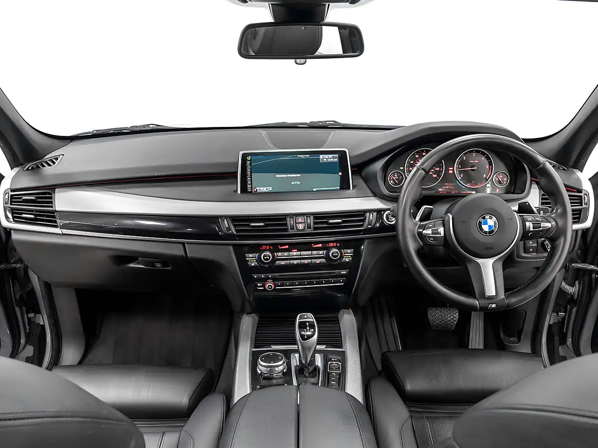 Used 2016 BMW X5 M Sport Space Grey - Interior and Exterior details 12