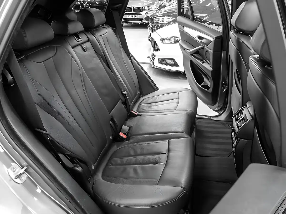 Used 2016 BMW X5 M Sport Space Grey - Interior and Exterior details 14