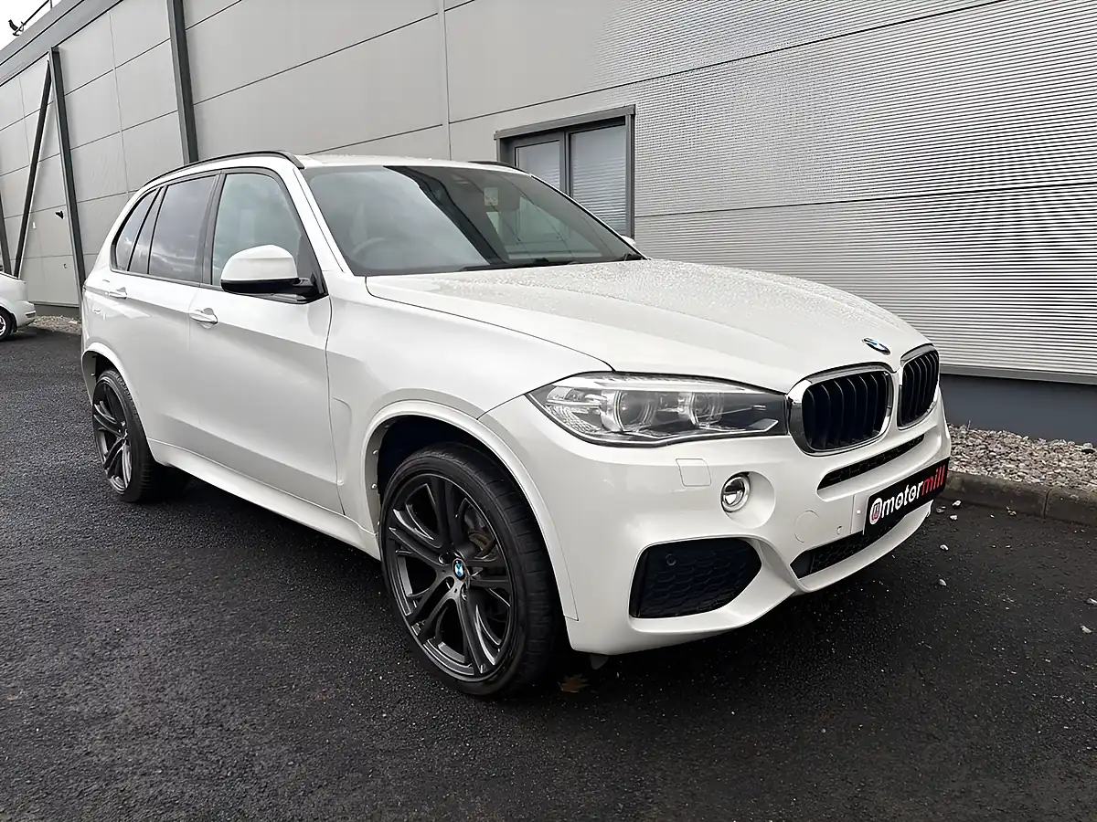 Used 2016 BMW X5 M Sport White - Interior and Exterior details 6