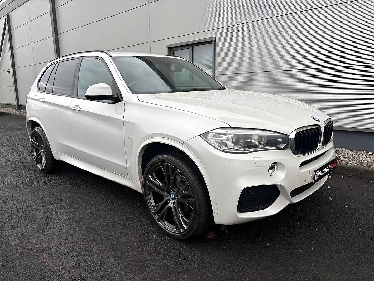 Used 2016 BMW X5 M Sport White - Interior and Exterior details 7