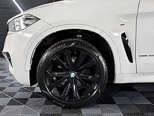 Used 2016 BMW X6 M Sport Alpine White - Interior and Exterior details 15