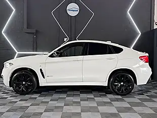 Used 2016 BMW X6 M Sport Alpine White - Interior and Exterior details 3