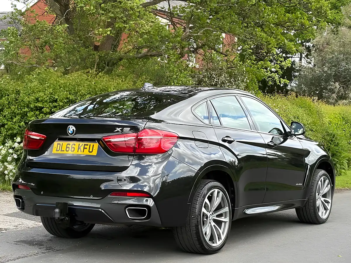 Used 2016 BMW X6 M Sport Black - Interior and Exterior details 8