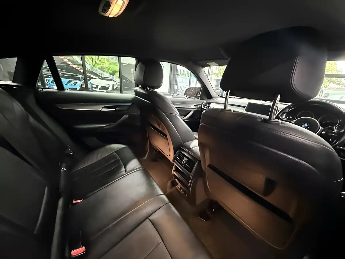 Used 2016 BMW X6 M Sport Black - Interior and Exterior details 10