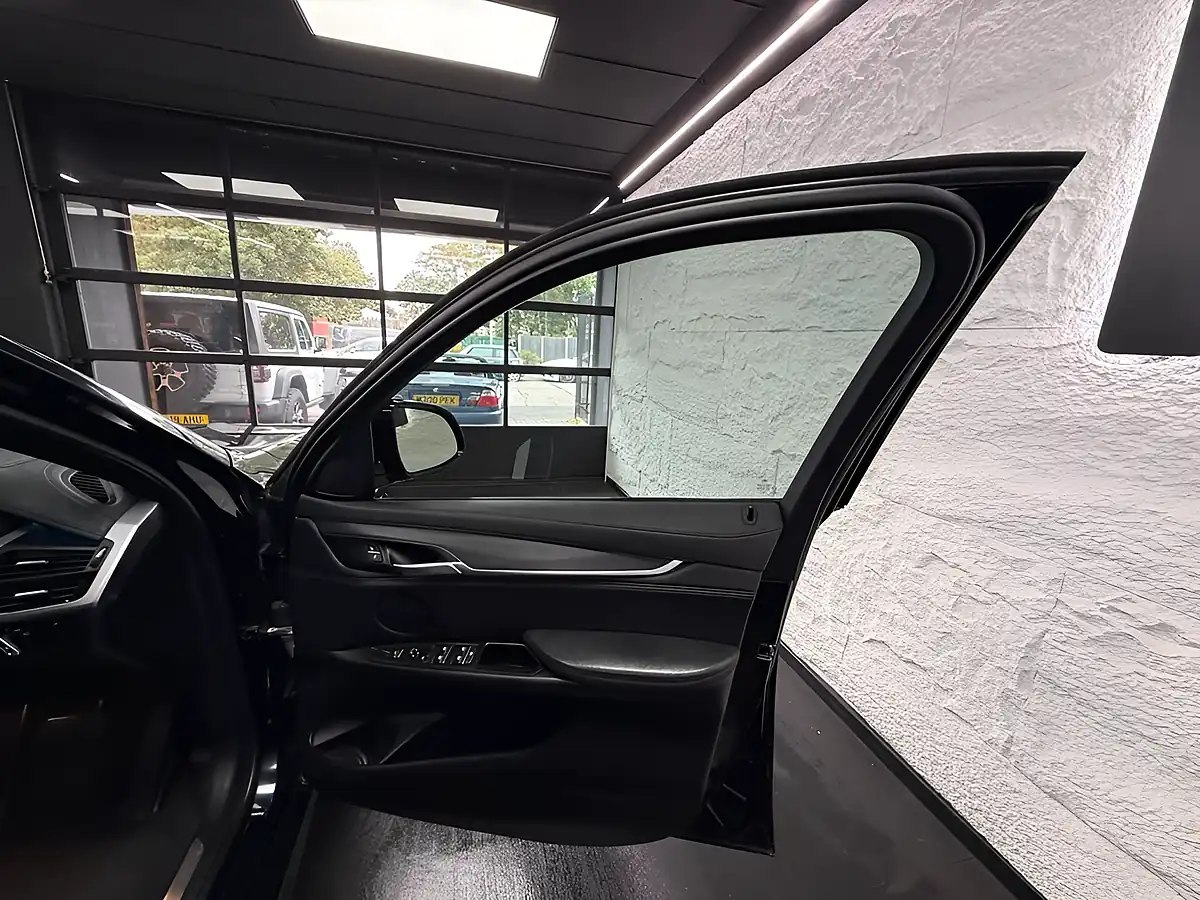 Used 2016 BMW X6 M Sport Black - Interior and Exterior details 17