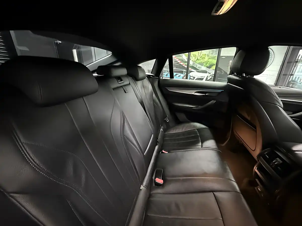 Used 2016 BMW X6 M Sport Black - Interior and Exterior details 7