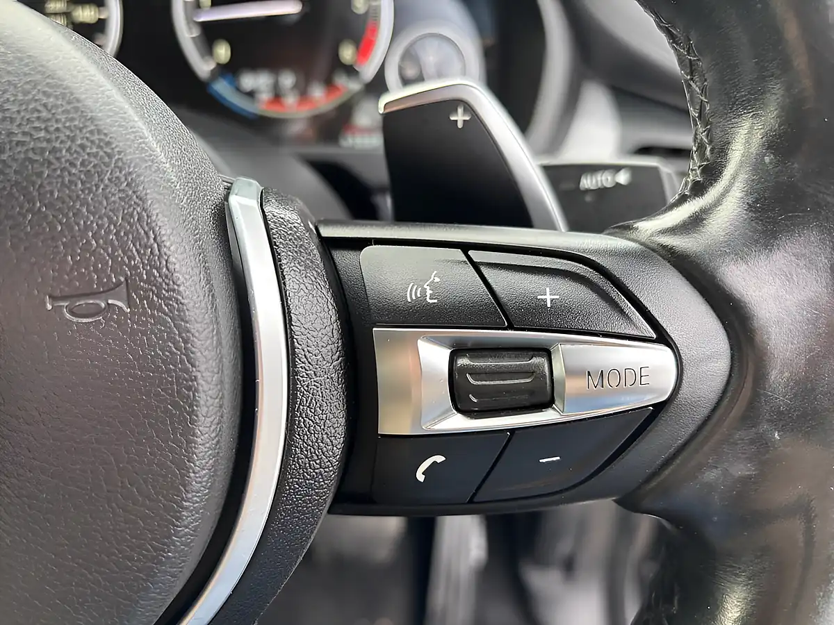 Used 2016 BMW X6 M Sport Black - Interior and Exterior details 12