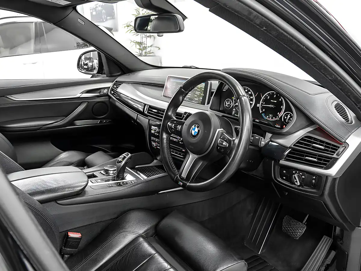 Used 2016 BMW X6 M Sport Carbon Black - Interior and Exterior details 13