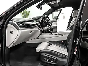 Used 2016 BMW X6 M Sport Ruby Black - Interior and Exterior details 11