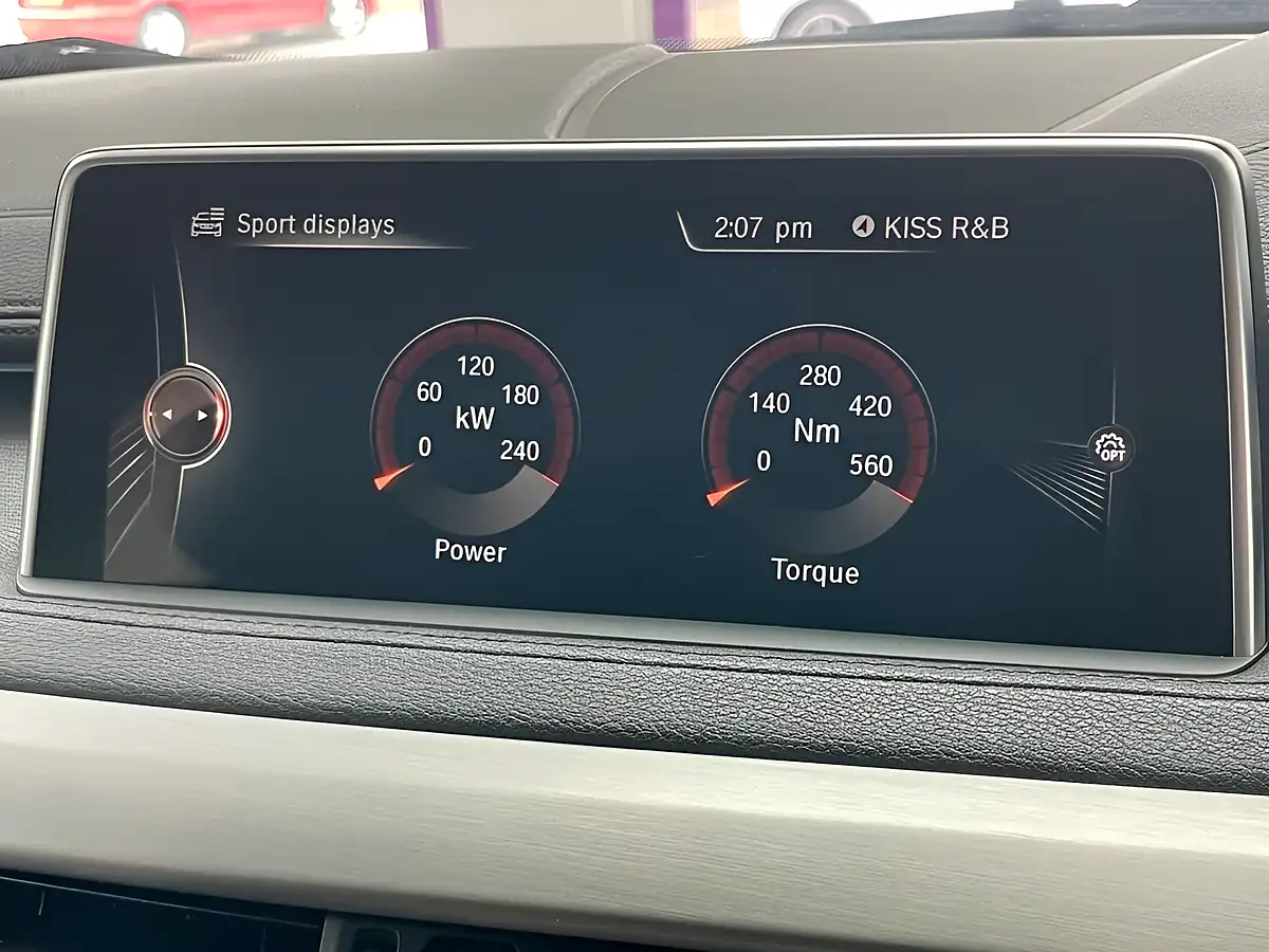 Used 2016 BMW X6 M Sport White - Interior and Exterior details 19