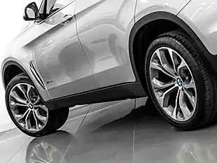 Used 2016 BMW X6 Se Silver - Interior and Exterior details 13