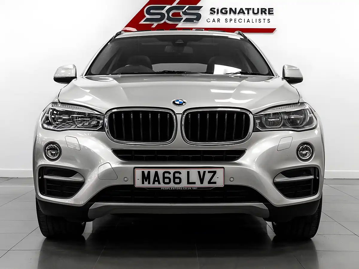 Used 2016 BMW X6 Se Silver - Interior and Exterior details 6